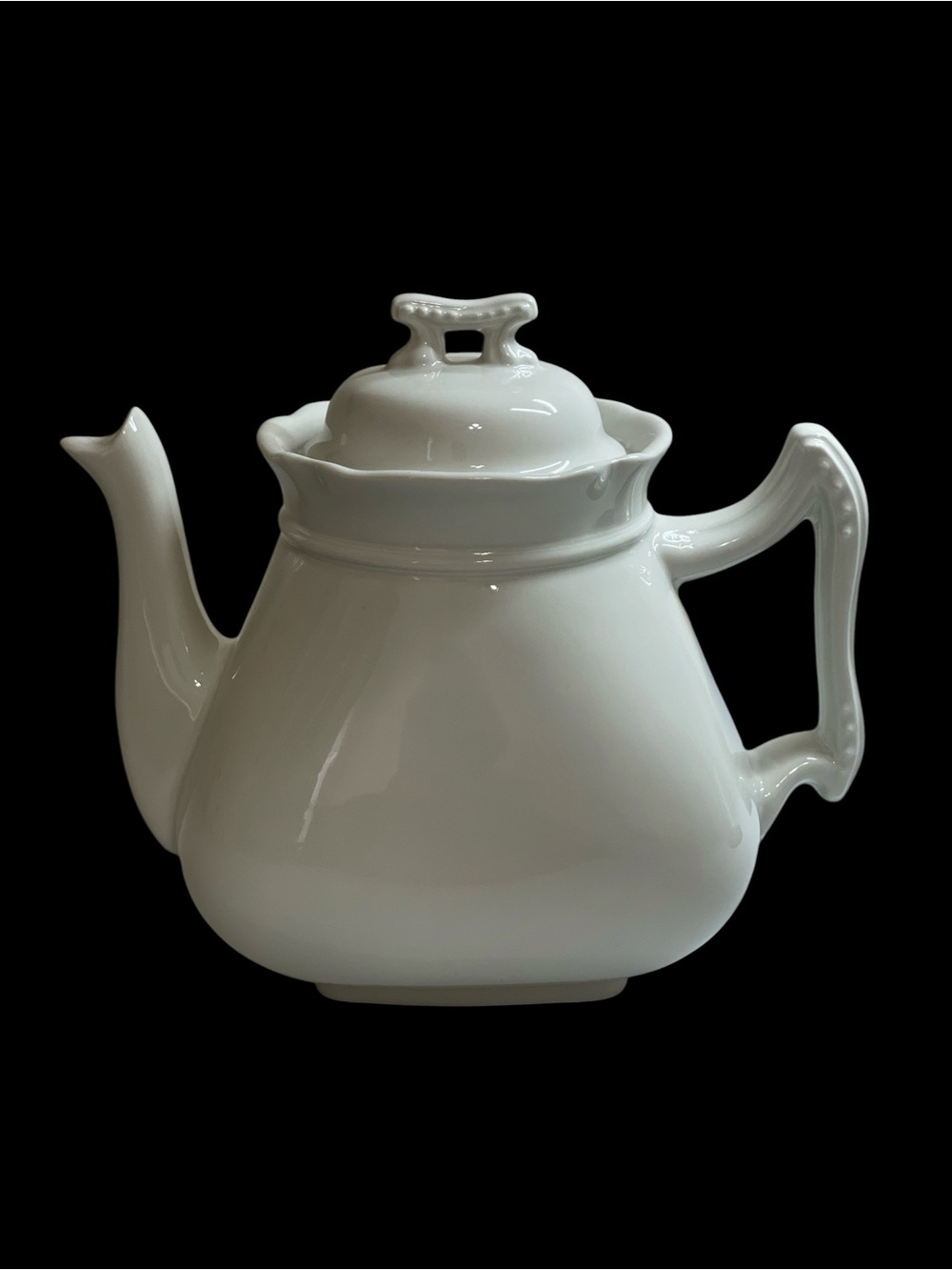 Vintage 1960s Red Cliff Montcliff White Ironstone 8-Cup Teapot - PRISTINE